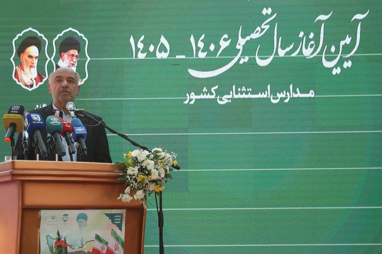 احمد میدری در آغاز سال تحصیلی؛ مدارس استثنایی به سمت آموزش فراگیر می‌روند