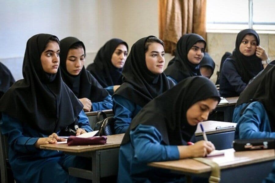 معدل امتحانات نهایی دانش‌آموزان ۱.۱۵ نمره افزایش یافت