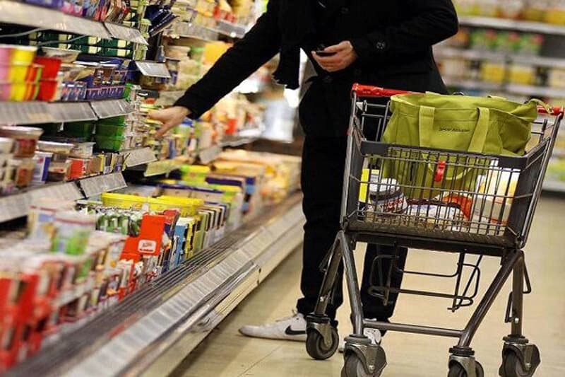 افزایش قیمت برخی مواد غذایی با وجود ذخایر کافی؛ نرخ ارز عامل اصلی تغییرات بازار
