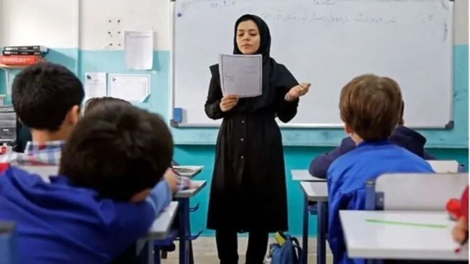 ۸۰۰ مدرسه قدیمی در تهران نیازمند تخریب و بازسازی هستند؛ نیاز پایتخت به ۵ هزار معلم