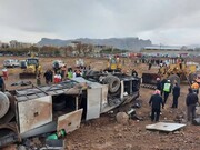 واژگونی اتوبوس در اصفهان/4 کشته و 17 مصدوم