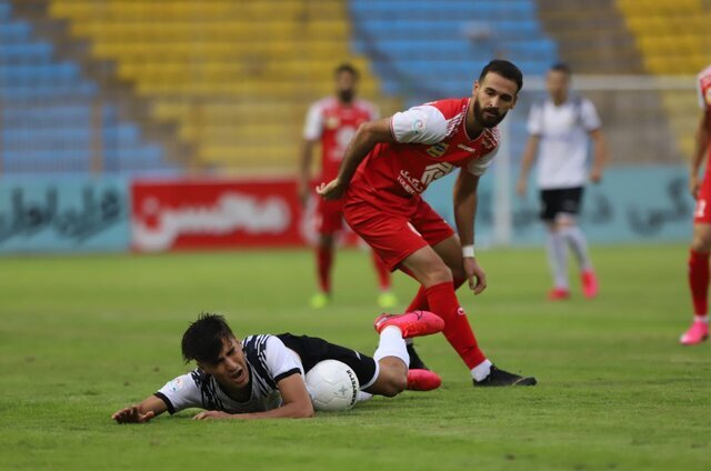 تساوی بدون گل پرسپولیس و نفت مسجدسلیمان