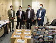 از طرف کارکنان تامین اجتماعی استان خوزستان ۵۵۵ جلد کتاب به زندانیان اهدا شد