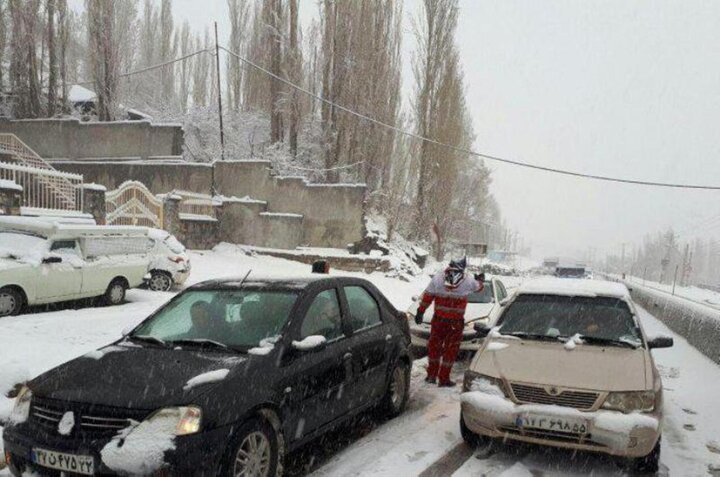 لغزندگی جاده های قزوین

