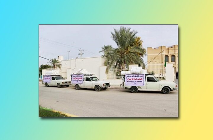 آبگرمکن‌های اهدایی بانک رفاه کارگران به شهروندان سیل‌زده بوشهری