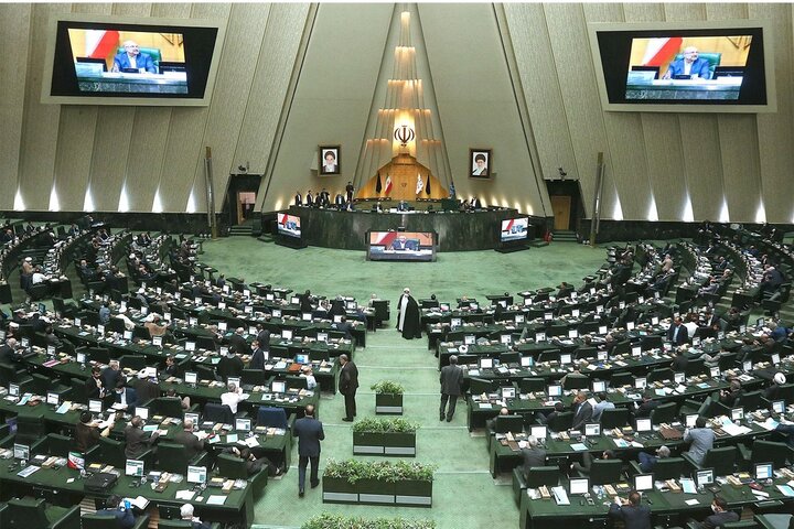  کلیات لایحه اصلاحیه بودجه ۱۴۰۰ تصویب شد