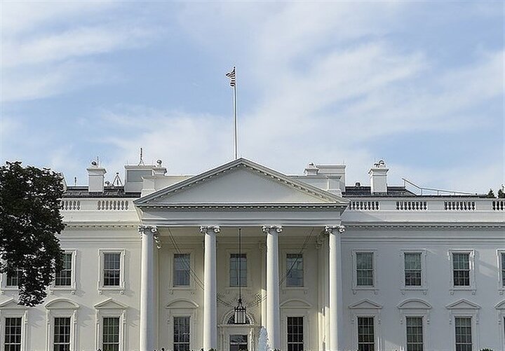 ۲ کارمند کاخ سفید استعفا دادند