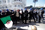پلیس الجزایر ۸۰۰ معترض را بازداشت کرد