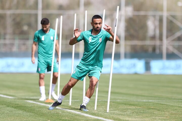 مردان فوتبال ایران امروز در آزادی تمرین می‌کنند