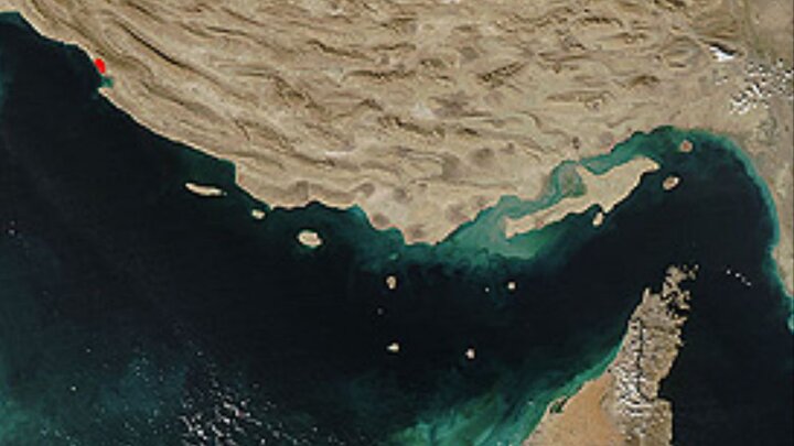 خلیج فارس پهنه آبی ارزرشمند برای جهانیان است