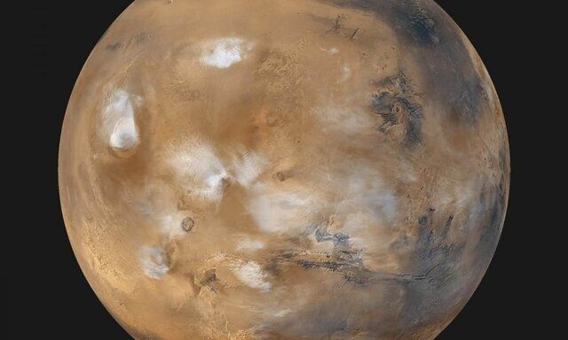 دانشمندان از تغییرات فصلی برای یافتن آب در مریخ استفاده می‌کنند