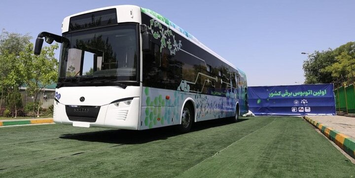 سفر شهردار تهران به چین برای خرید ۲۰۰۰ دستگاه اتوبوس برقی