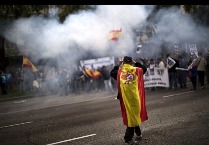 معترضان اسپانیایی خواستار عفو رهبران کاتالونیا شدند