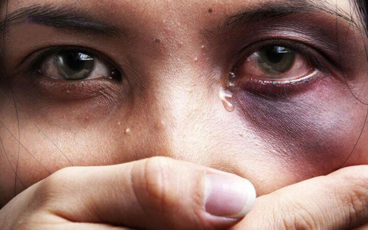تازیانه خشونت، قلب ‌زنان را کبود می‌کند