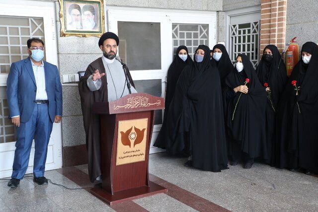 تجلیل از پرسنل بهشت زهرا  به جهت رفتار جهادی در بحران کرونا