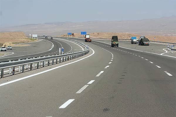 ۸۲ نقطه حادثه خیز جاده‌های کرمان اصلاح شد
