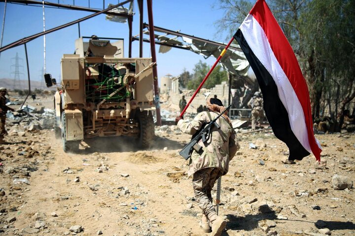 کشته شدن افسر عالی‌رتبه ارتش دولت مستعفی یمن در مأرب