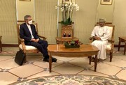 علی باقری با وزیر خارجه عمان دیدار کرد