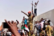 فرمانده ارتش سودان، شماری از مقام‌ها و دیپلمات‌ها را برکنار کرد