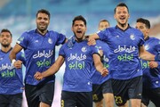 بازیکنان استقلال تا ۳۰ بهمن اجازه بازی در لیگ برتر را دارند