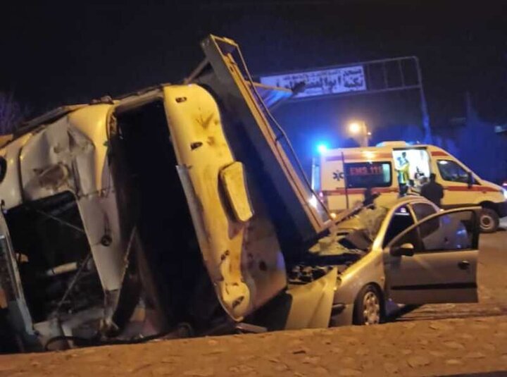 سوانح رانندگی در جاده‌های ساوه ۱۱ مصدوم بر جا گذاشت
