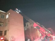 آتش سوزی در مجتمع مسکونی ۸۰ واحدی در شهرک عباس آباد