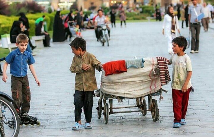 برآورد وجود ۸۰۰ "کودک کار" در کرمانشاه/ ۳۷۸ کودک از بهزیستی خدمات می‌گیرند