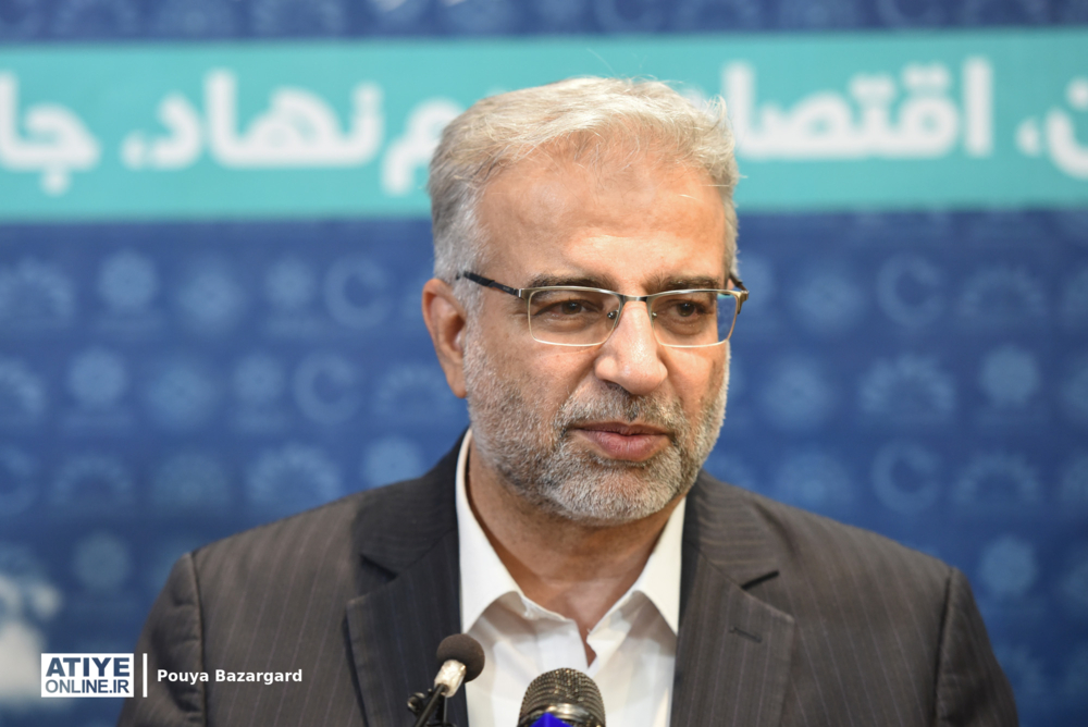 حسینی‌: «زاهدی وفا» به‌دنبال نوگرایی و شفافیت در وزارت کار است