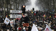 اعتراض به اصلاحات سن بازنشستگی در فرانسه