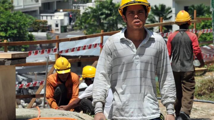 توانمندسازی و حمایت از کارگران مهاجر در مالزی