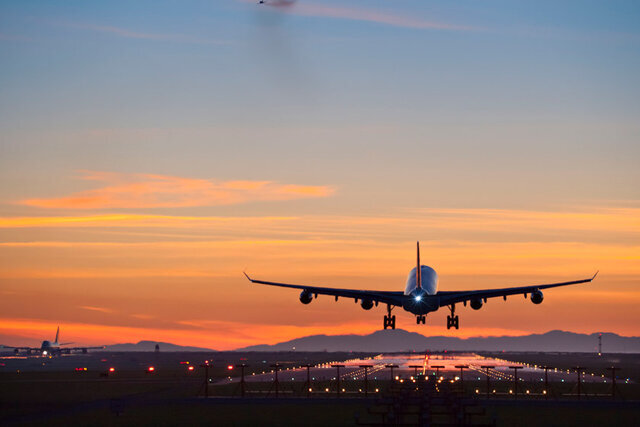 شرکت‌های هواپیمایی مجاز به افزایش نرخ بلیت هواپیما نیستند