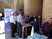 برپایی میز خدمت اداره کل تامین‌اجتماعی استان کردستان در مصلای نماز جمعه سنندج