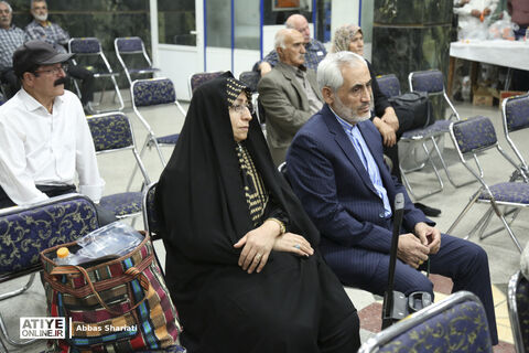 بدرقه اولین گروه بازنشستگان اعزامی به سفر زیارتی مشهد مقدس