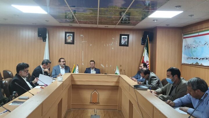 جلسه معاونت غذا و دارو دانشگاه علوم پزشکی ایلام با مدیریت درمان تامین‌اجتماعی استان