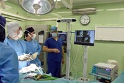 خروج تومور مغزی با استفاده از دستگاه رهیابی عصبی در بیمارستان تامین‌اجتماعی شریعتی اصفهان