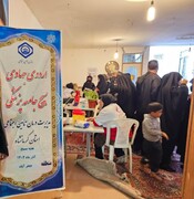 برپایی میز خدمت و پایگاه سنجش سلامت در محله جعفرآباد کرمانشاه