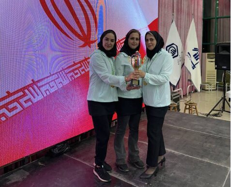 مدال نقره مسابقات شنا به زنان قزوینی رسید