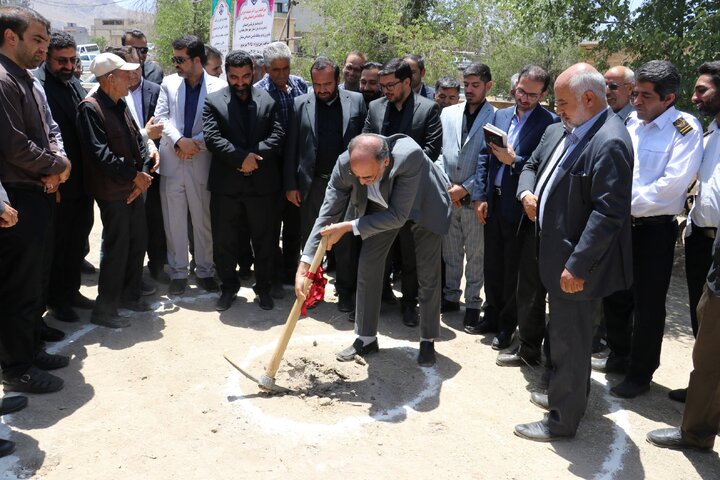 کلنگ‌زنی احداث ساختمان درمانگاه تامین اجتماعی سامان