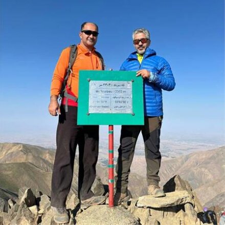 اعزام تیم کوهنوردی شرکت آلومینای جاجرم به صعود سراسری کارگران کشور
