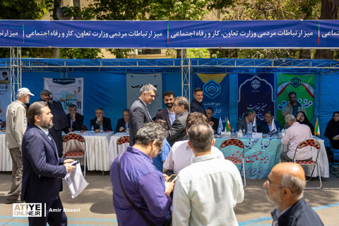 حضور وزیر تعاون، کار و رفاه اجتماعی در نماز جمعه پنجم اردیبهشت