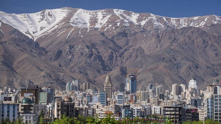 تمرکززدایی از تهران، گامی به سوی توسعه اشتغال